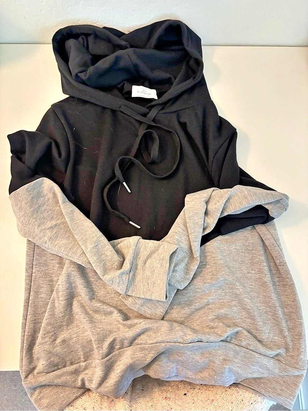 Kalleigh Color Block Hoodie in Black & Gray Like New